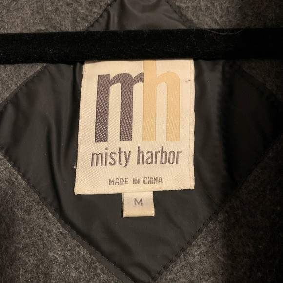 jacket - Picture 3 of 3